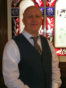 Minister Neil Evans